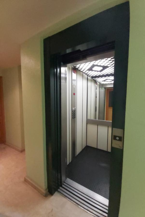 Apartamento Centrico "El Rubi Del Pilar" Appartement Zaragoza Buitenkant foto