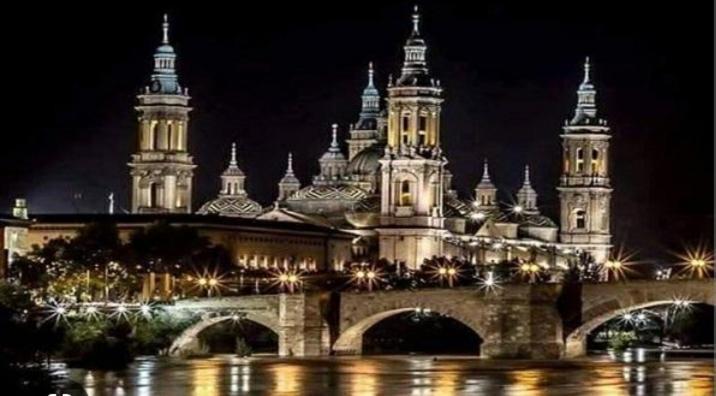 Apartamento Centrico "El Rubi Del Pilar" Appartement Zaragoza Buitenkant foto